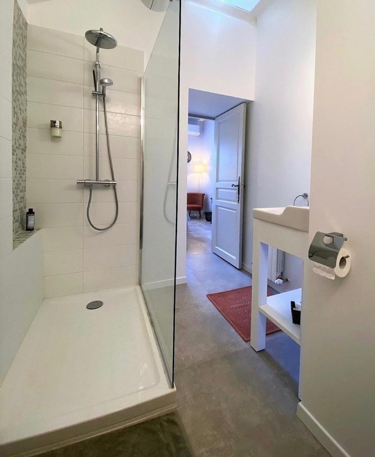 Desir De Provence Bed & Breakfast Sarrians Luaran gambar