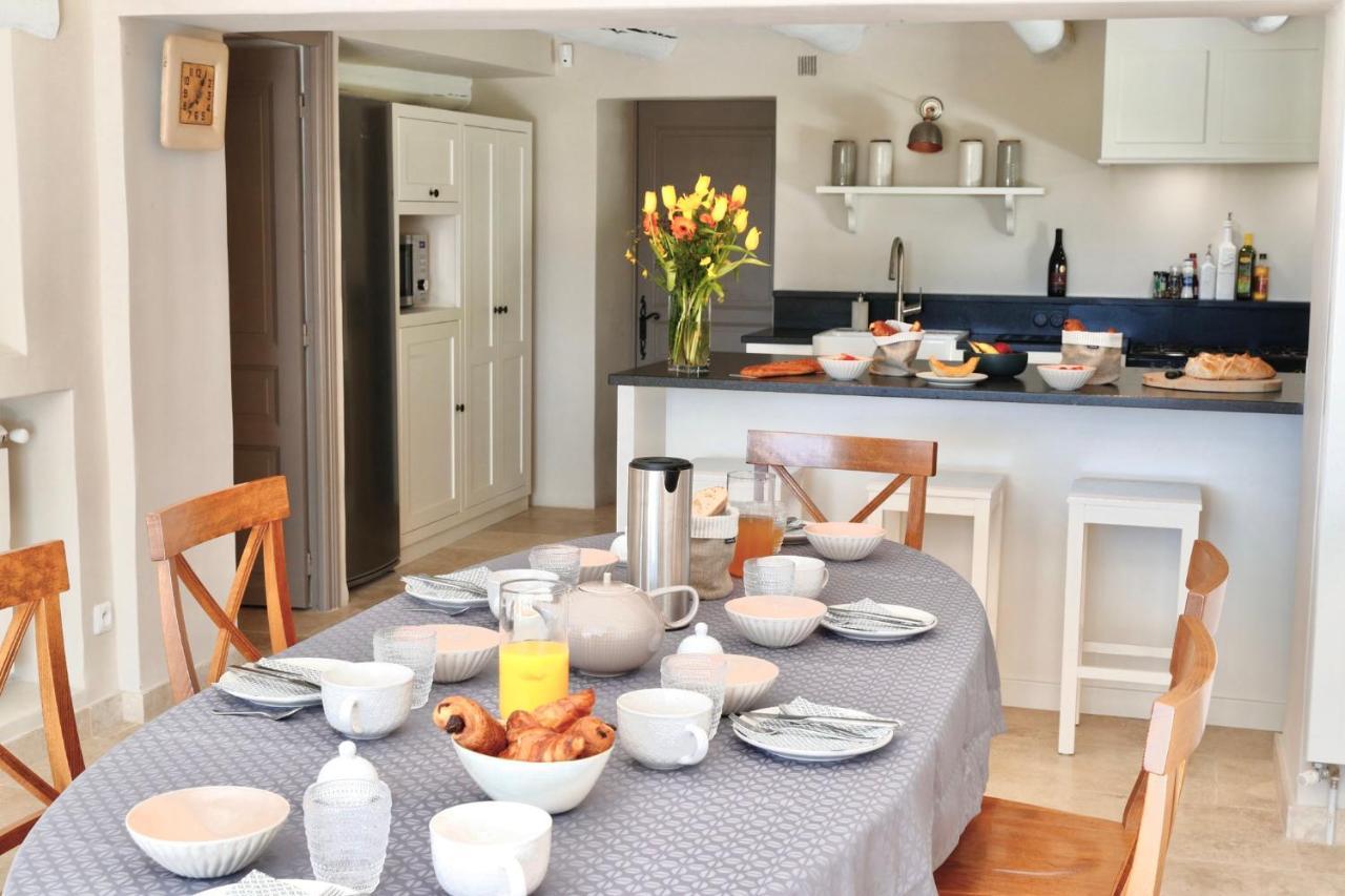 Desir De Provence Bed & Breakfast Sarrians Luaran gambar
